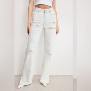 GOOD AMERICAN Distressed Light Blue Women's Jeans (The Khloe Jean)